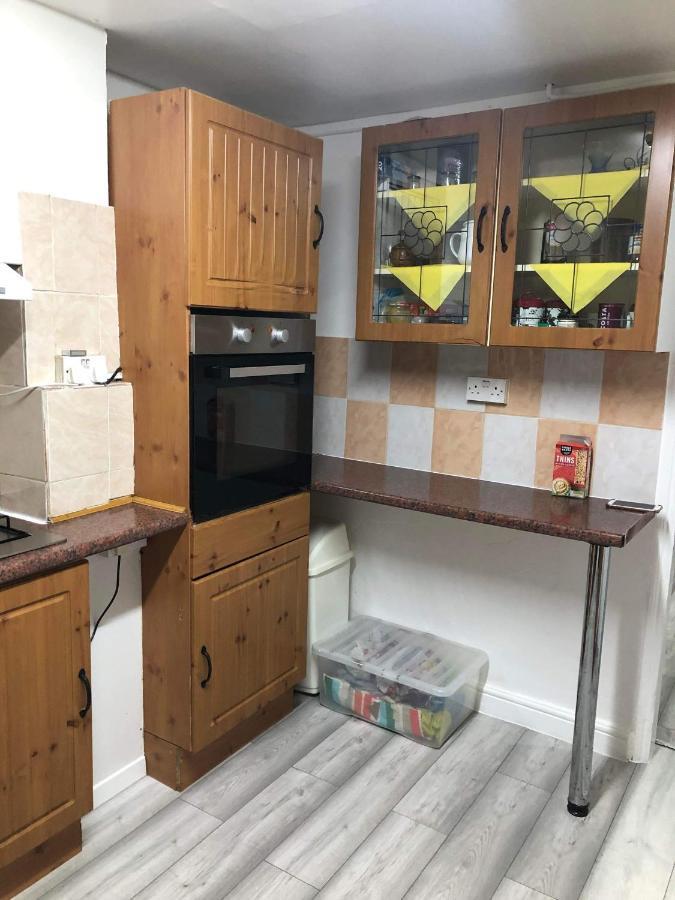 Проживание в семье Double Location *
